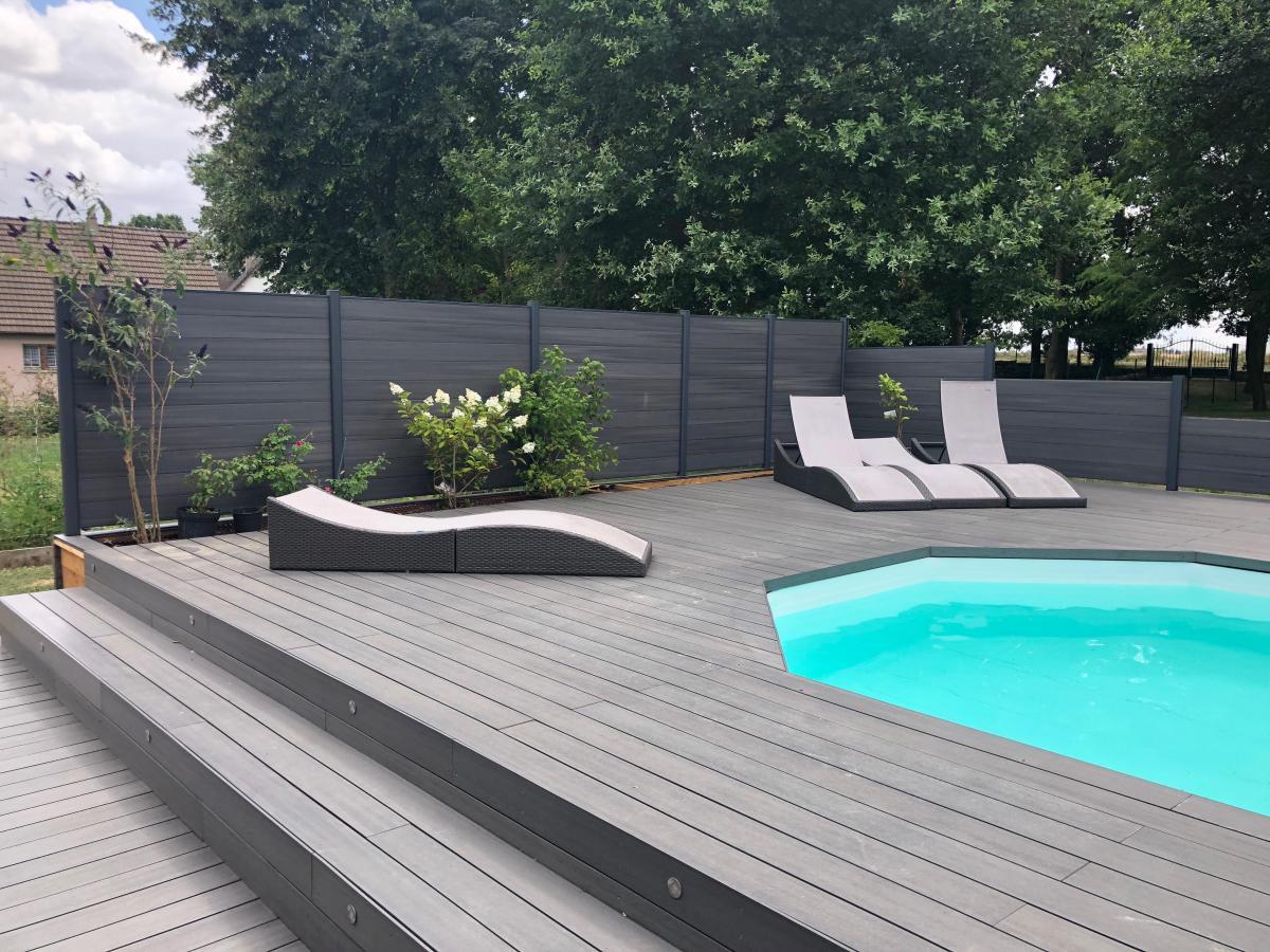 Terrasse en composite réalisée par Neowood